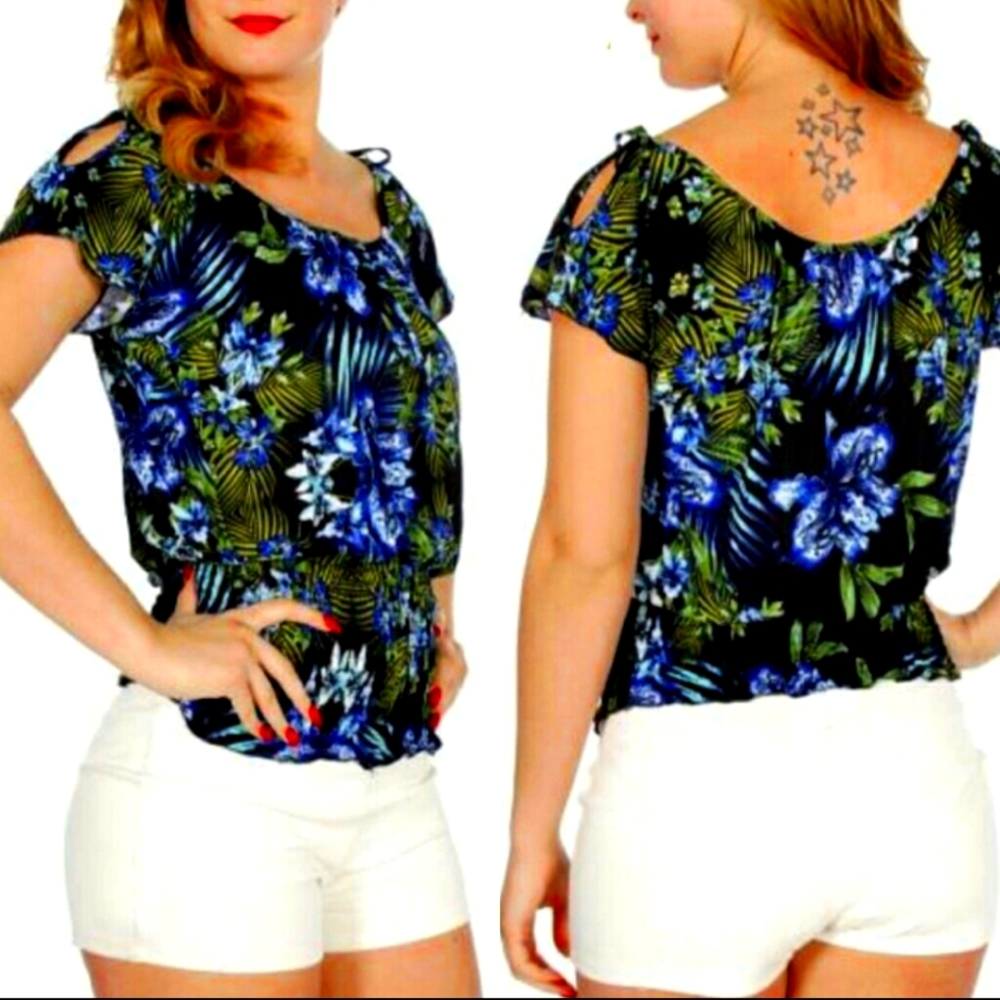 NEW WITH TAGS Vibrant Short Sleeve Shirt Floral Print